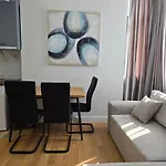 Center - Sols Appartement