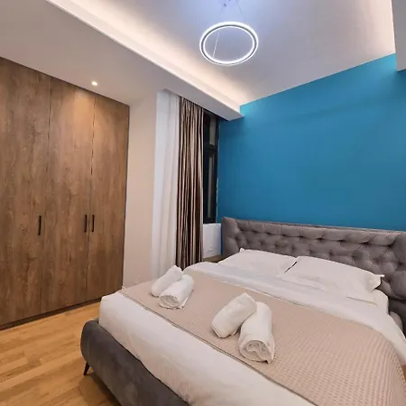 Center - Sols Lejlighed Tirana