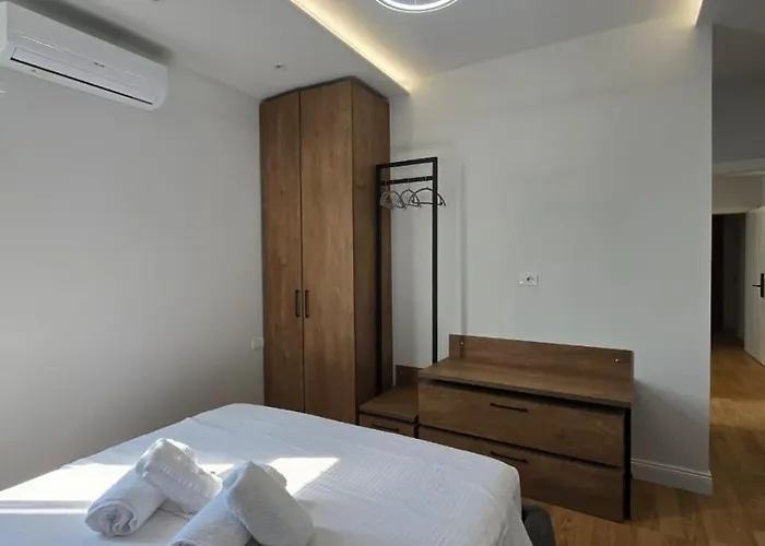 Center - Sols Lejlighed *