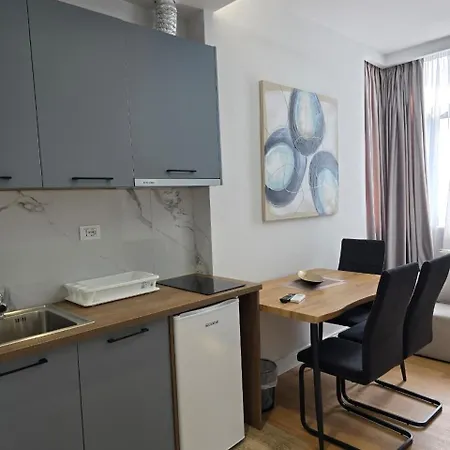 Appartement Center - Sols Tirana