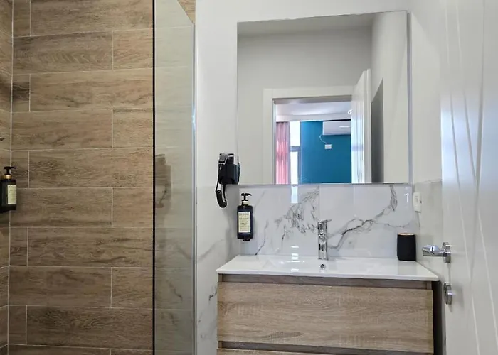 Center - Sols Lägenhet